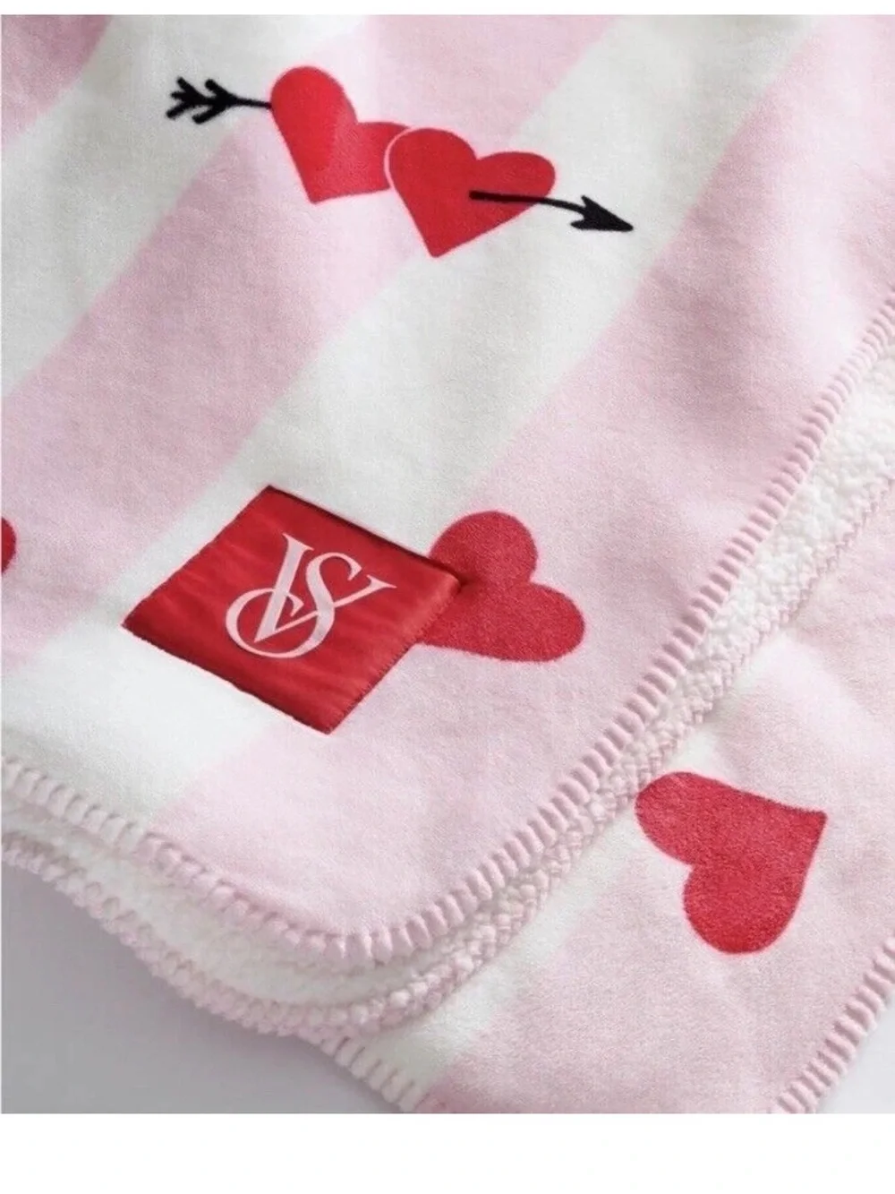 VICTORIA’S SECRET- VALENTINE’S DAY EDITION 2025- COZY FLEECE BLANKET 50X60”